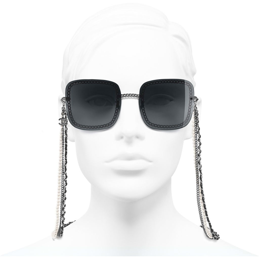 square sunglasses dark silver metal calfskin imitation pearls metal calfskin imitation pearls packshot worn front axl  scaled
